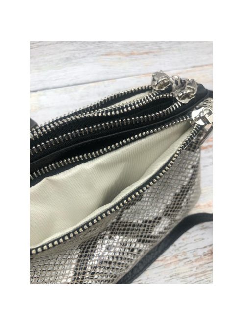 Barcelona - Barna Kígyómintás - Női Válltáska